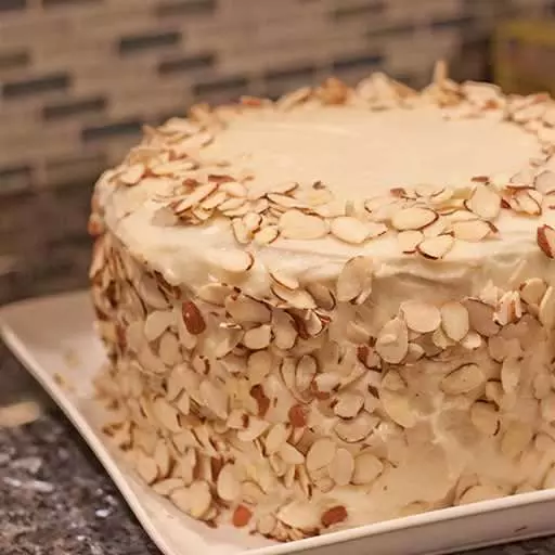 Amaretto Cake