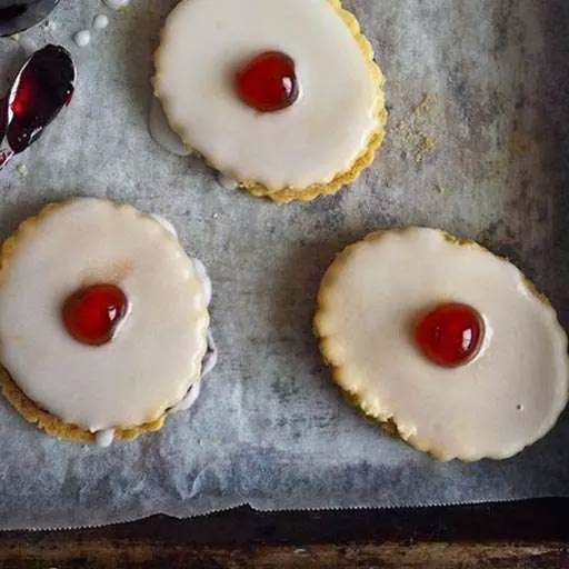 A Double Decker Shortbread & Raspberry Treat