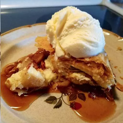 Apple Pie Cheesecake
