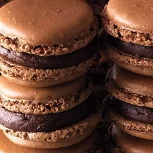Шоколадные macarons