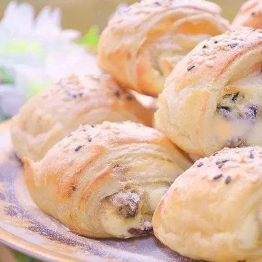 Слоенки с творожной начинкой