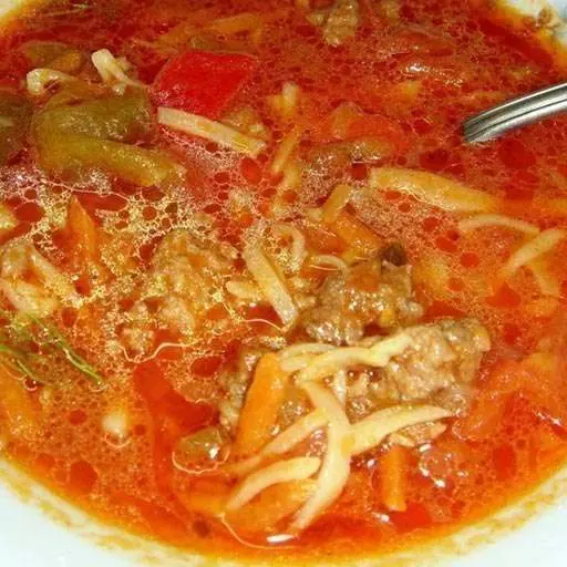 Вкусный острый суп с лапшой