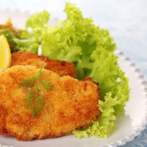 Куриные шницели в панировке
