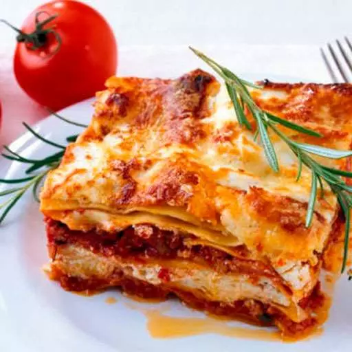 Лазанья классическая с соусом Бешамель