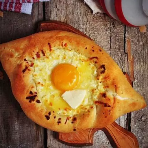 Хачапури по-аджарски