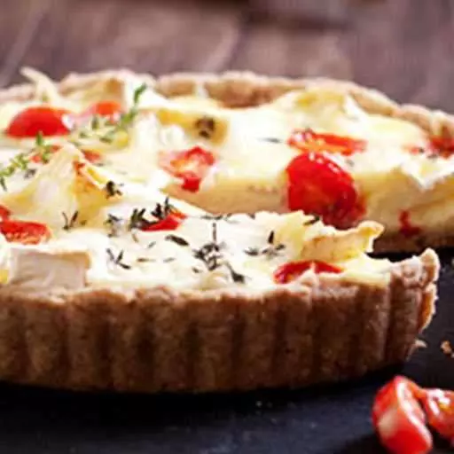 Пирог с сыром и помидорами